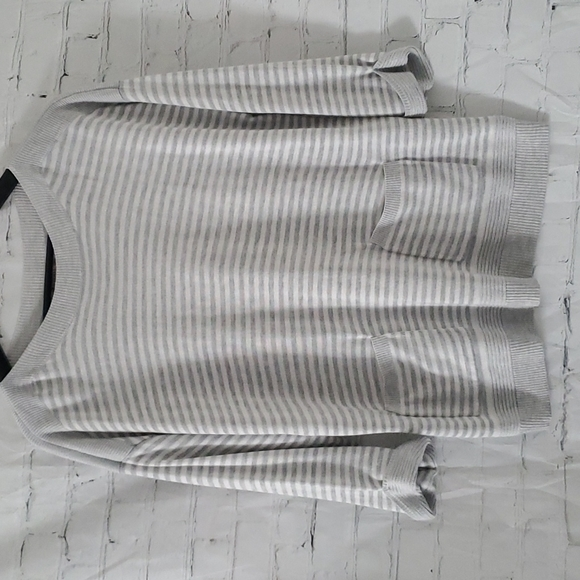 Chico's‎ striped top sz  Small - Picture 1 of 7